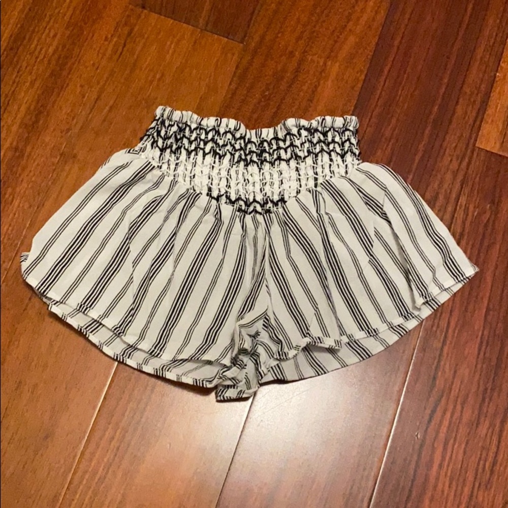Flowy shorts